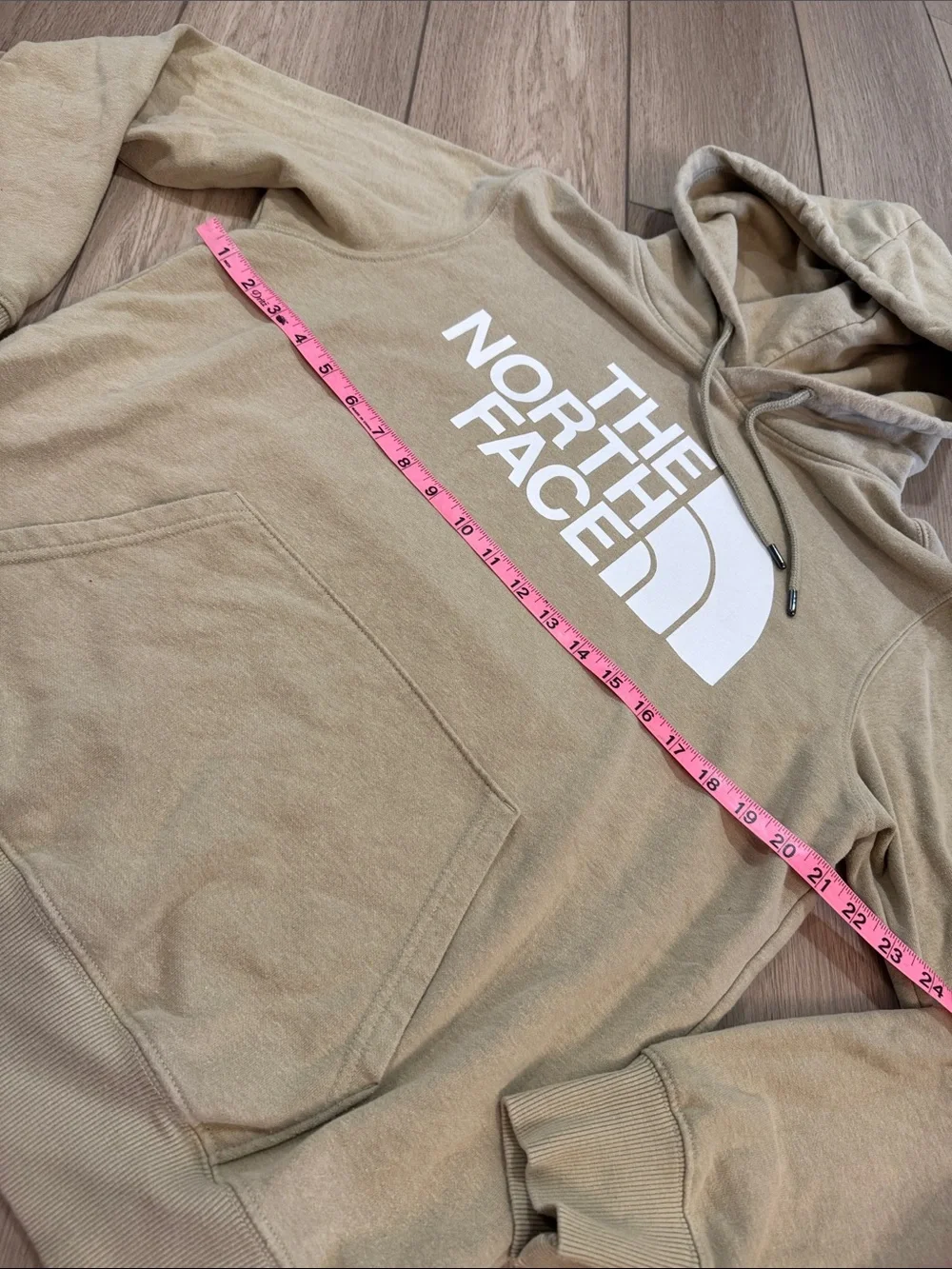 The North Face Logo Pull Over Hooded Sweatshirt Tan White mens size M hike